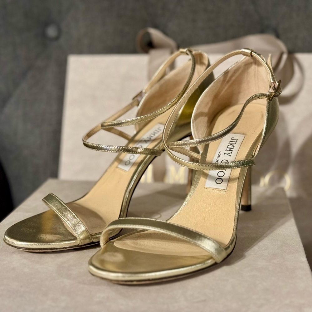 Jimmy CHOO dressy/formal heels “Hesper” size 37 / 6.5 with box and bag!